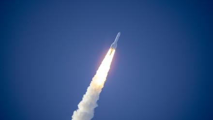 Une fusée ARiane 6 lancée depuis Kourou, en Guyane française, le 27 août 2026