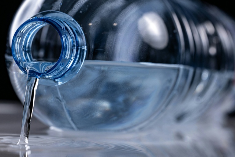 Sous la pression des élus, le gouvernement renonce à imposer la consigne des bouteilles plastiques