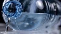 Sous la pression des élus, le gouvernement renonce à imposer la consigne des bouteilles plastiques