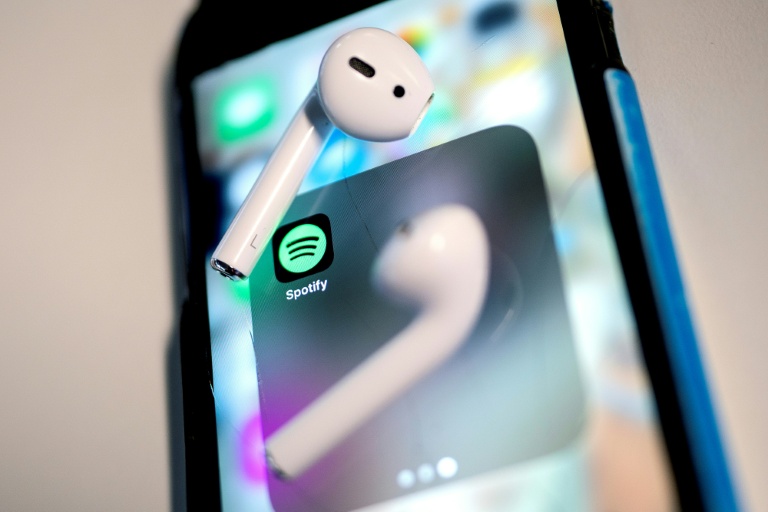 Le géant suédois de la musique en ligne Spotify a enregistré une hausse de 11% sur un an du nombre de ses utilisateurs actifs au quatrième trimestre 2025