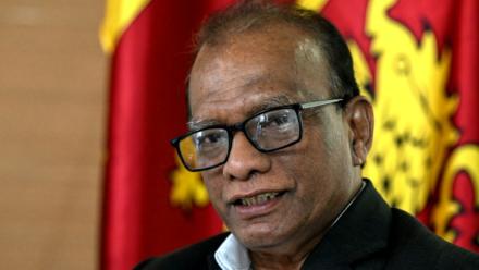 Le ministre sri-lankais de l'Energie, Anura Karunathilaka, le 5 octobre 2026 lors d'un entretienb à l'AFP à Colombo