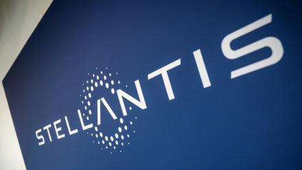 Stellantis "va investir plus d'un milliard d'euros" pour produire, à partir de 2029, une "nouvelle génération de véhicules électriques" sur son site de Mulhouse