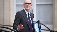 Le ministre de l'Économie Roland Lescure après le conseil des ministres à l'Élysée le 14 octobre 
