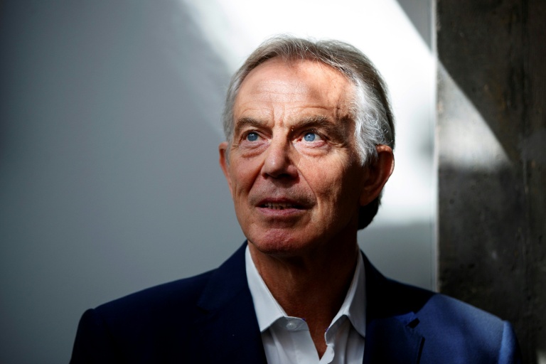 Tony Blair lors d'une interview donné à l'AFP à Londres le 17 juillet 2018
