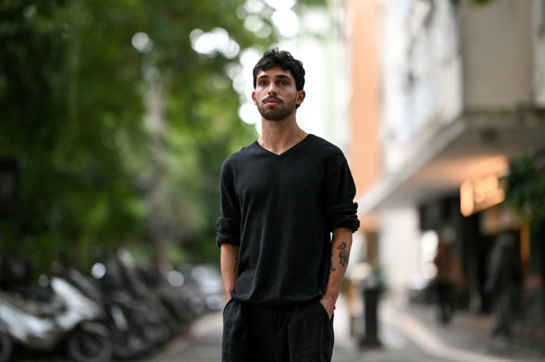 Eduardo Metzker, 29 ans, victime d'un vol de téléphone portable, à  Rio de Janeiro, le 21 septembre 2026