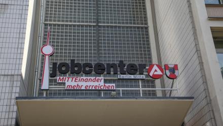 Un jobcenter à Berlin , le 17 juin 2025
