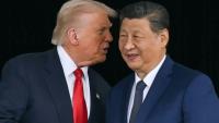 Le président américain Donald Trump se rend en Chine, où il rencontrera son homologue Xi Jinping pour la deuxième fois depuis son retour au pouvoir
