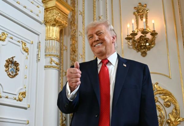 Le président américain Donald Trump dans sa résidence de Mar-a-Lago, à Palm Beach, le 16 janvier 2026