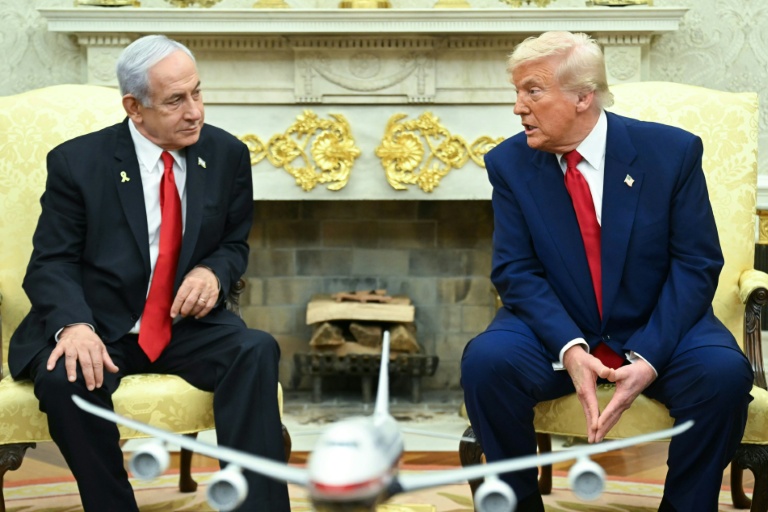 Le président américain Donald Trump reçoit lundi le Premier ministre israélien Benjamin Netanyahu pour la quatrième fois depuis le début de l'année 