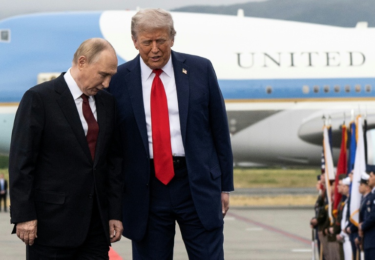 Donald Trump et Vladimir Poutine, à Anchorage, en Alaska, le 15 août 2025