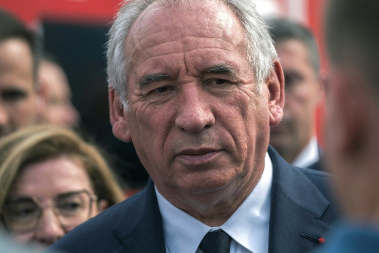 Le Premier ministre François Bayrou le 5 août 2025 à Saint-Laurent-de-la-Cabrerisse, dans l'Aude