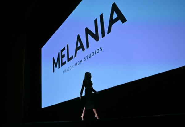 La première dame des Etats-Unis Melania Trump arrive à l'avant-première du film qui lui est consacré, le 29 janvier 2026 à Washington
