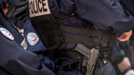 Une enquête judiciaire a été ouverte pour "violences volontaires" visant un fonctionnaire de la police nationale à Carcassonne