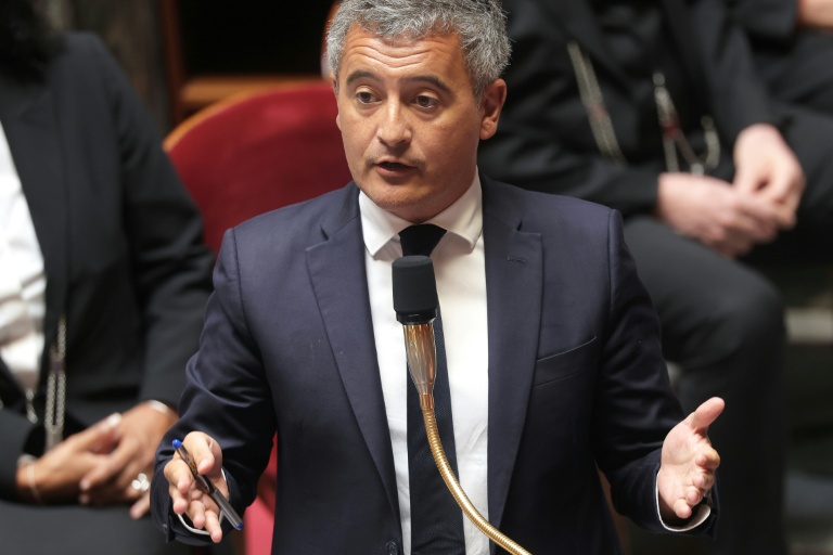 Le ministre de la Justice Gérald Darmanin lors d'une séance de questions au gouvernement à l'Assemblée nationale, le 30 juin 2026 à Paris