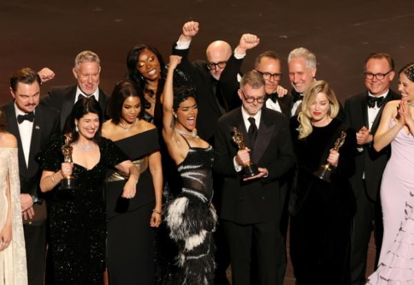 L'équipe du film "Une bataille après l'autre", le 15 mars 2026 à Hollywood