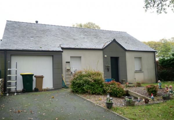 La maison où une femme a été séquestrée pendant plusieurs années à Saint-Molf, en Loire-Atlantique, le 22 octobre 2025
