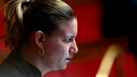 La présidente du groupe LFI à l'Assemblée nationale Mathilde Panot à Paris le 22 octobre 2025