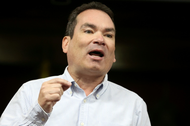 Le député de l'opposition Tomas Guanipa lors d'une conférence de presse à Caracas, le 18 février 2026 au Venezuela