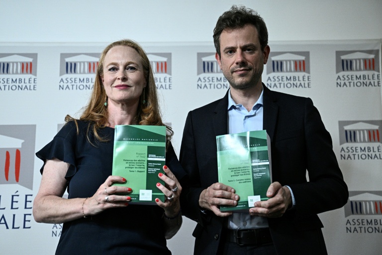 Violette Spillebout et Paul Vannier à Paris le 2 juillet 2025