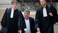 Lex-animateur de télévision Stéphane Plaza arrive avec ses avocats au palais de justice de Paris, le 26 juin 2026