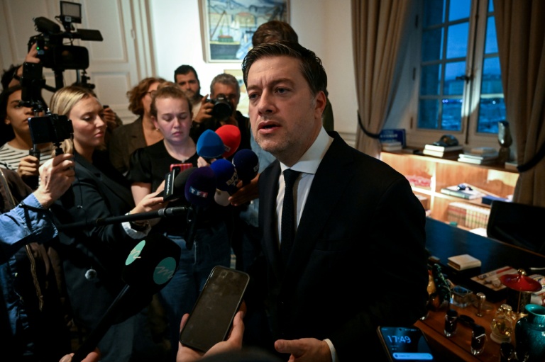 Le maire de Marseille Benoit Payan le 19 octobre 2026 dénonce les violences et pillages de la veille