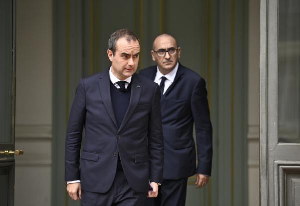Le Premier ministre Sébastien Lecornu et le ministre de l'Intérieur Laurent Nunez au ministère de l'Intérieur à Paris, le 19 octobre 2026