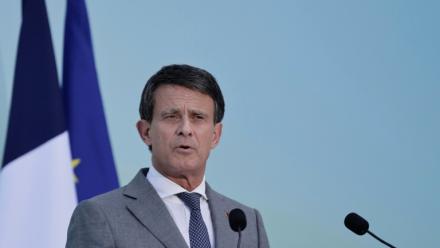Le ministre des Outre-mer, Manuel Valls, à Paris le 10 juillet 2025