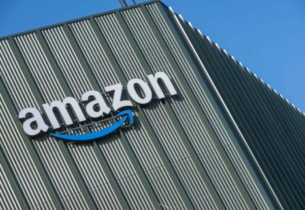 Amazon a dégagé un bénéfice net trimestriel de 21,2 milliards, contre 15,3 milliards au troisième trimestre l'an dernier