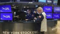 Des opérateurs à la Bourse de New York le 12 janvier 2026