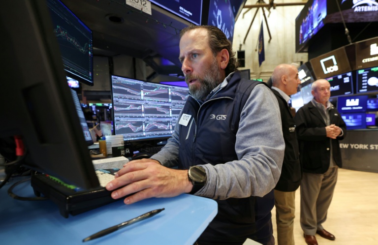 Un opérateur à la Bourse de New York le 30 avril 2026