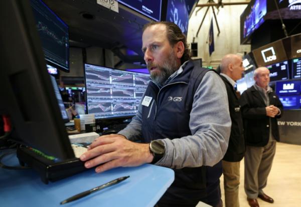 Un opérateur à la Bourse de New York le 30 avril 2026