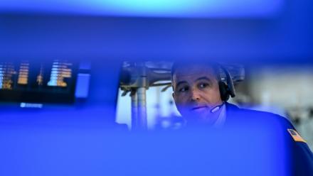 Un opérateur à la Bourse de New York, le 27 juillet 2026