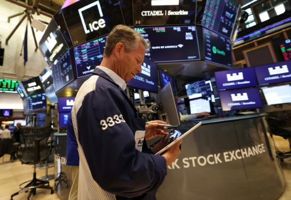 Un opérateur à la Bourse de New York, le 14 juillet 2026
