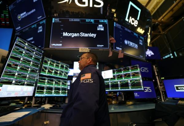 Un opérateur à la Bourse de New York, le 6 mai 2025.