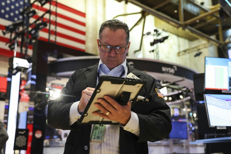 Un opérateur à la Bourse de New York le 11 mai 2026