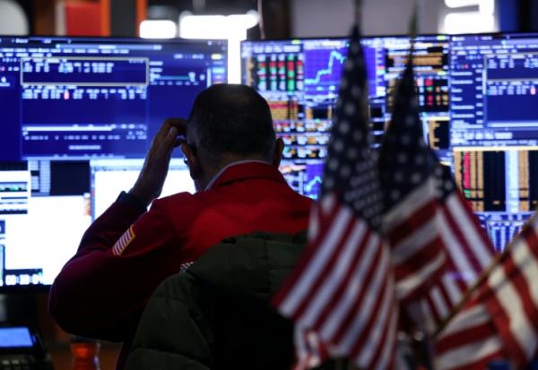 Un opérateur à la Bourse de New York, le 1er décembre 2025