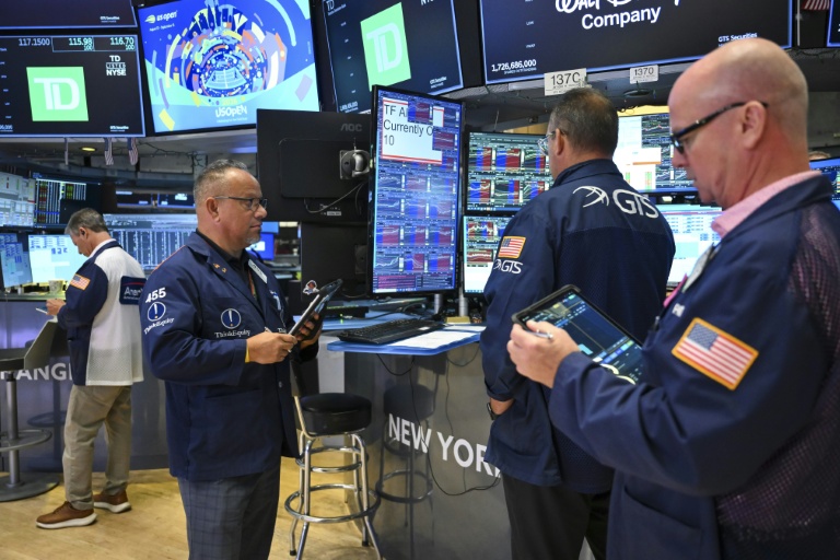Des opérateurs à la Bourse de New York le 24 août 2026