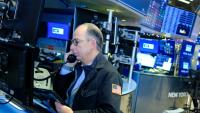 Un opérateur à la Bourse de New York le 16 décembre 2025