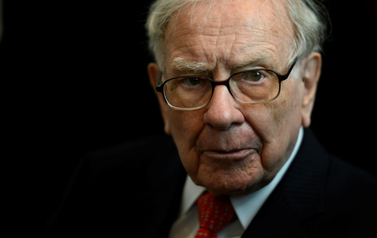 Warren Buffett à Omaha, au Nebraska (centre), le 3 mai 2019