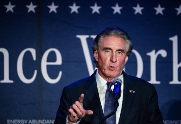 Le ministre américain Doug Burgum lors du G20 énergie à Houston au Texas, le 14 septembre 2026