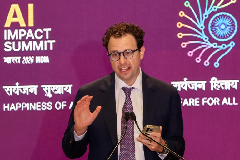 Le PDG d'Anthropic, Dario Amodei,lors du Sommet sur l'impact de l'IA à New Delhi, le 19 février 2026 en Inde