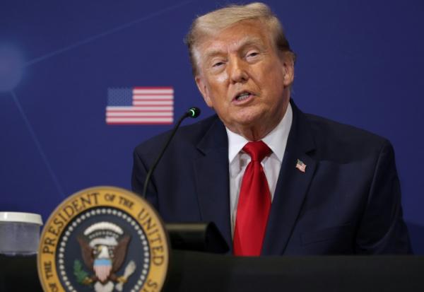 Le président américain Donald Trump prend la parole lors du Sommet sur la défense et l'innovation de Pennsylvanie, organisé à l'US Army War College le 15 juillet 2026 à Carlisle, aux Etats-Unis