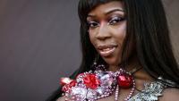 La chanteuse et rappeuse franco-congolaise Theodora à son arrivée à la 4e édition des Flammes à la Seine Musicale, à Boulogne-Billancourt, dans les Hauts-de-Seine, le 23 avril 2026