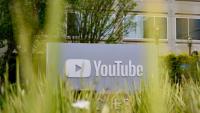 Logo YouTube à San Bruno, en Californie, le 23 avril 2025.