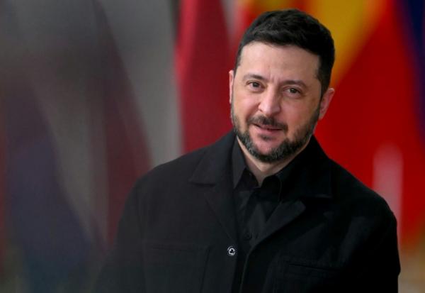 Le président ukrainien Volodymyr Zelensky s'exprime depuis Bruxelles le 23 octobre 2025