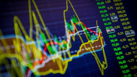 Analyse mi-séance AOF Wall Street - Les marchés américains dans le vert, 3M en tête des indices