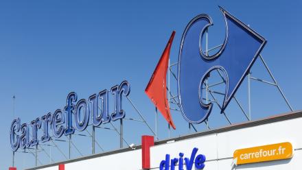 Carrefour assigné en justice par la CFDT