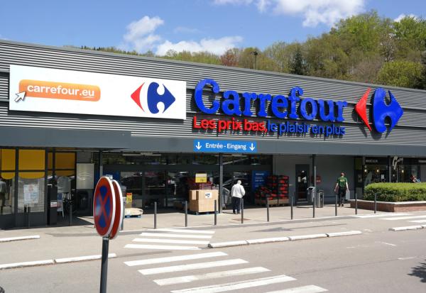 Carrefour, plus forte baisse du CAC 40 à la mi-séance du mardi 7 octobre 2025