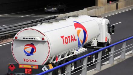 Hausse de la marge de raffinage de TotalEnergies au 4ème trimestre, la production augmente aussi