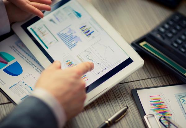 La Banque du Canada laisse ses taux inchangés